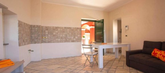 Apartamento de 2 habitaciónes en Alassio, Italy No. 161070 2