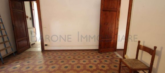 Квартира с 6 комнатами в Масса, Италия № 117426 16