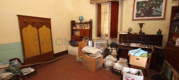 Квартира с 6 комнатами в Масса, Италия № 117426 5