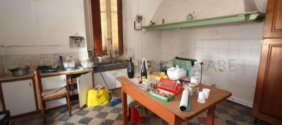 Квартира с 6 комнатами в Масса, Италия № 117426 11