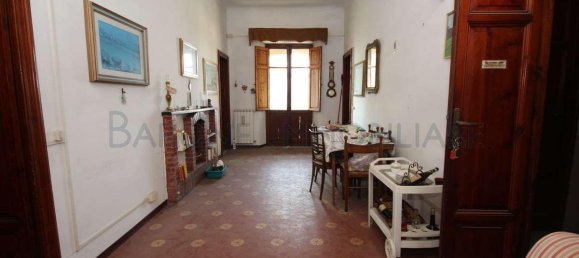 Квартира с 6 комнатами в Масса, Италия № 117426 9