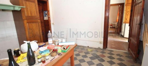 Квартира с 6 комнатами в Масса, Италия № 117426 13