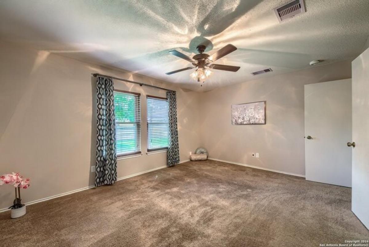 Casa de 3 dormitorios en San Antonio, USA No. 415035