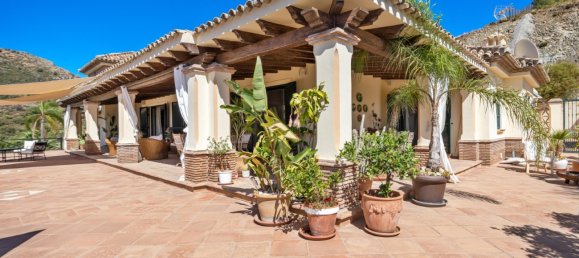 4 bedrooms Villa in Malaga, Spain No. 107218 43