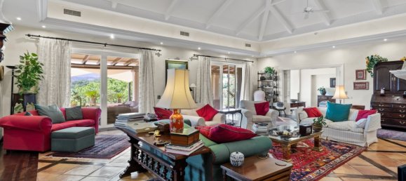 4 bedrooms Villa in Malaga, Spain No. 107218 34