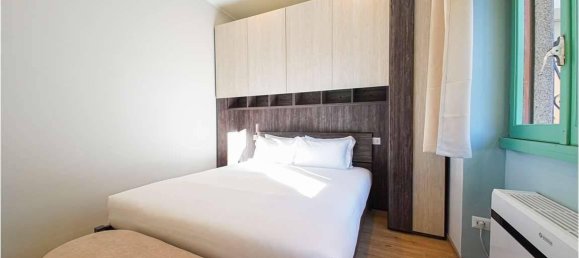 2 rooms Apartment in Rome, Italy No. 30177 13