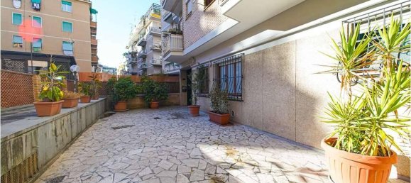 2 rooms Apartment in Rome, Italy No. 30177 20