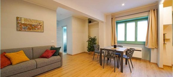 2 rooms Apartment in Rome, Italy No. 30177 5