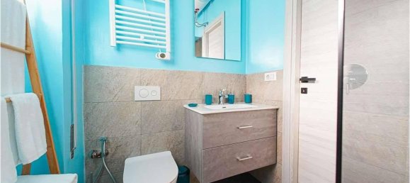 2 rooms Apartment in Rome, Italy No. 30177 14