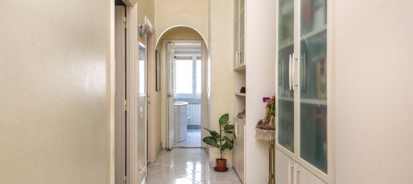 4-Zimmer Wohnung in Rome, Italy, Nr. 286764 8