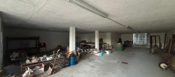 16 rooms Villa in Salò, Italy No. 9682 40