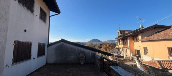 16 rooms Villa in Salò, Italy No. 9682 10