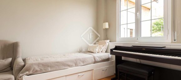 Таунхаус с 5 спальнями в Эсплугес-де-Льобрегат, Испания № 28939 14