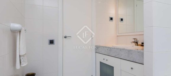 Таунхаус с 5 спальнями в Эсплугес-де-Льобрегат, Испания № 28939 36