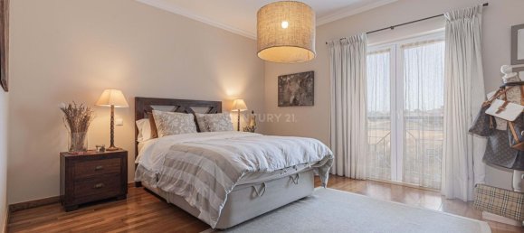 4 Schlafzimmer Doppelhaus in Ericeira, Portugal, Nr. 130908 20