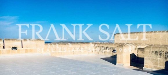 3 bedrooms Apartment in Ghajnsielem, Malta No. 5678 4