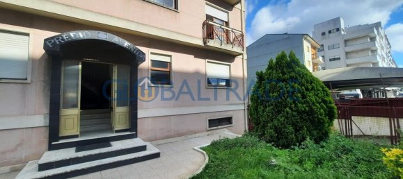 2 bedrooms Apartment in Gondomar, Portugal No. 11688 3