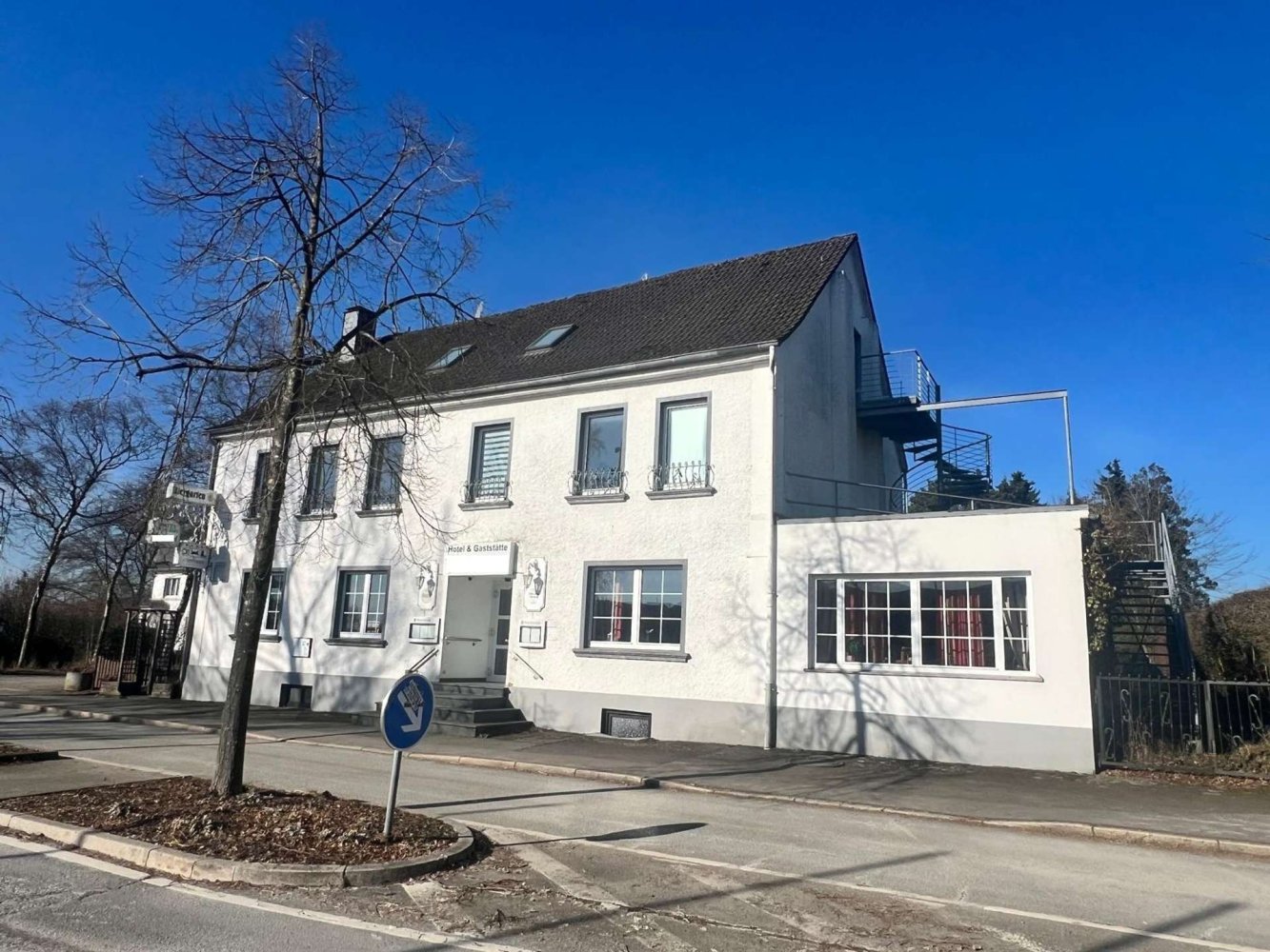 Здание 776м² в Обербергиш, Германия № 212060