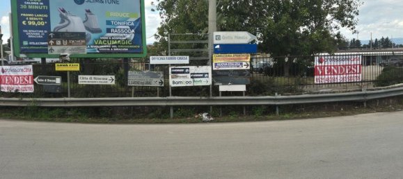 Terreno en Syracuse, Italy 3660 m² No. 250556 16