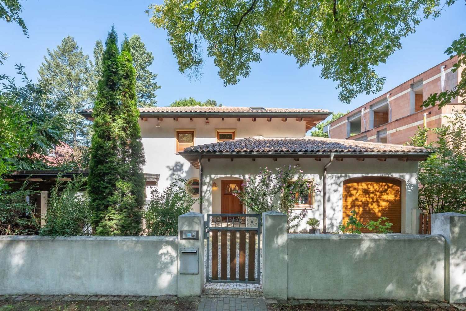 Villa de 6 habitaciónes en Potsdam-Mittelmark, Germany No. 323302