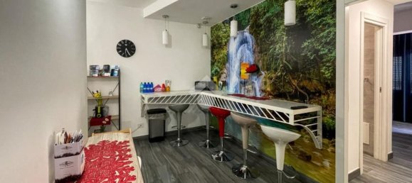 4-salle Appartement à Pace del Mela, Italy No. 48995 2