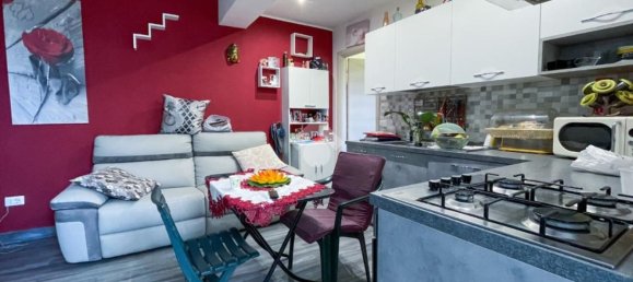 4-salle Appartement à Pace del Mela, Italy No. 48995 7