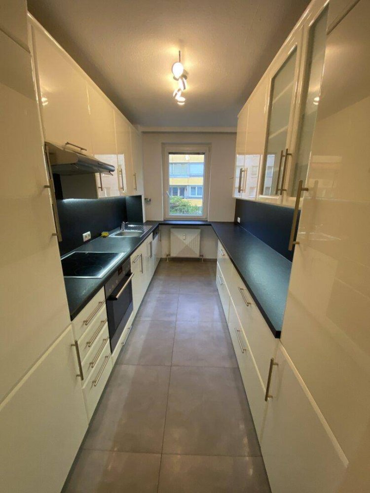 Apartamento de 4 habitaciónes en Wieden, Austria No. 231338