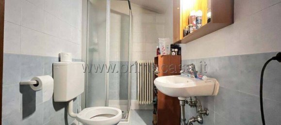 2 bedrooms Apartment in Correggio, Italy No. 144505 9