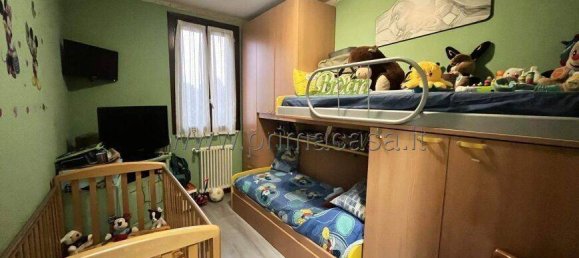 2 bedrooms Apartment in Correggio, Italy No. 144505 6