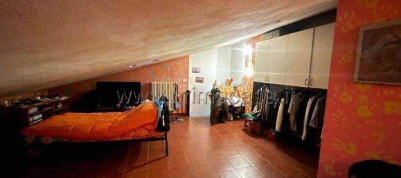 2 bedrooms Apartment in Correggio, Italy No. 144505 8