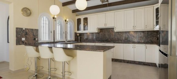 4 Schlafzimmer Villa in Estepona, Spain, Nr. 131346 4