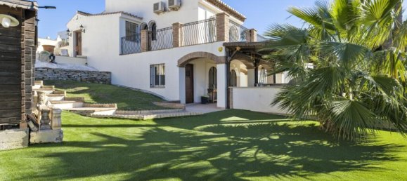 4 Schlafzimmer Villa in Estepona, Spain, Nr. 131346 14