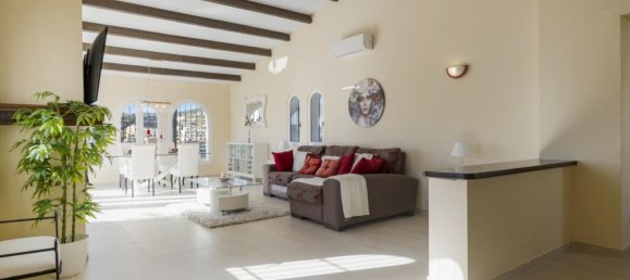 4 Schlafzimmer Villa in Estepona, Spain, Nr. 131346 2