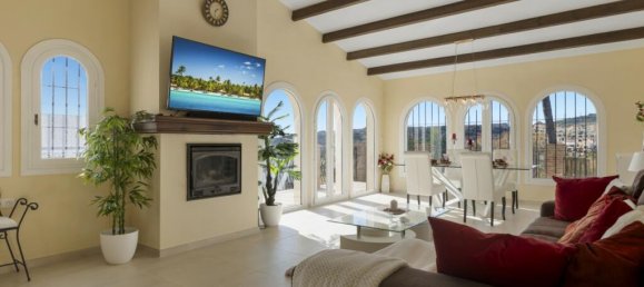 4 Schlafzimmer Villa in Estepona, Spain, Nr. 131346 3