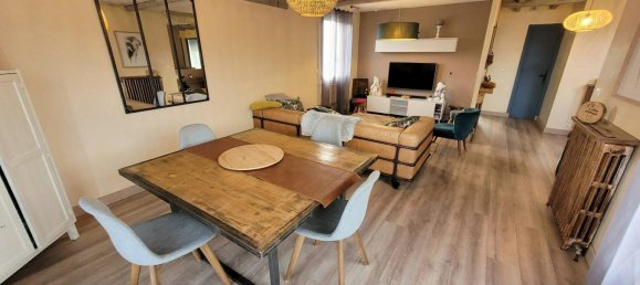 3 bedrooms House in Goussainville, France No. 131846 2