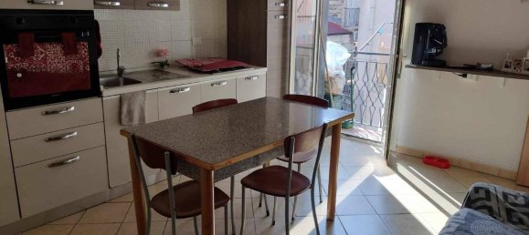 Дом с 8 комнатами в Лентини, Италия № 157821 12