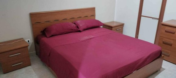 Дом с 8 комнатами в Лентини, Италия № 157821 5