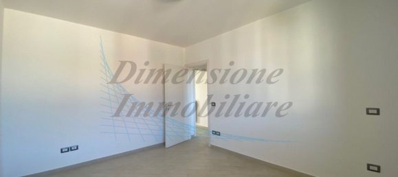 3 rooms Apartment in Rosignano Marittimo, Italy No. 103710 7