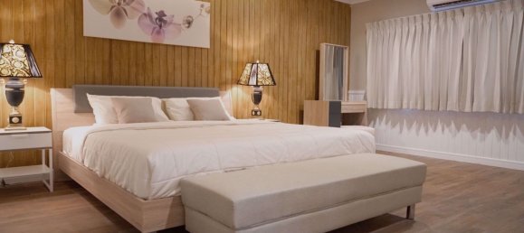 3 غرف نوم منزل في Khlong Toei, Thailand رقم 9890 5