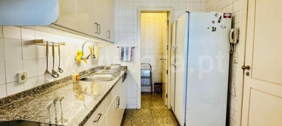 4 bedrooms House in Porto, Portugal No. 143809 11