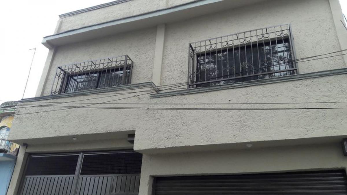 Gebäude in Tlalnepantla, Mexico 198m², Nr. 201436