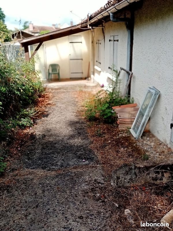 2 bedrooms House in Gironde, France No. 287738