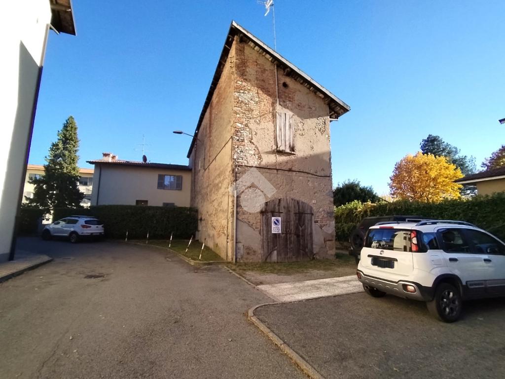4 Schlafzimmer Haus in Merate, Italy, Nr. 170641