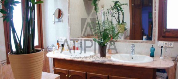 3 bedrooms House in Menorca, Spain No. 81040 15