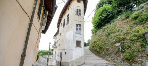 3 bedrooms Villa in Castiglione Torinese, Italy No. 323206 4