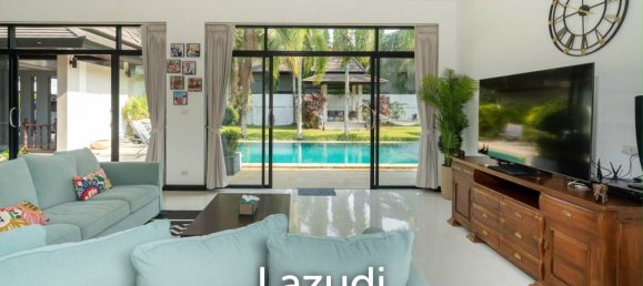 4 bedrooms Villa in Bang Tao, Thailand No. 19946 8