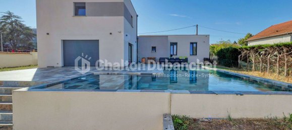 3 bedrooms House in Roanne, France No. 329517 3