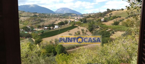 4-Zimmer Doppelhaus in Teramo, Italy, Nr. 186157 14