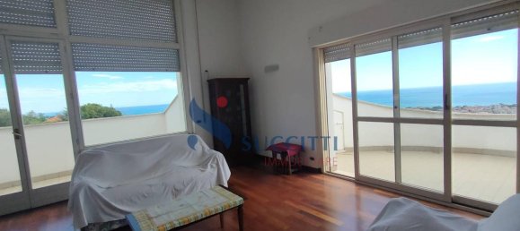 Villa de 10 habitaciónes en Tortoreto, Italy No. 177802 45