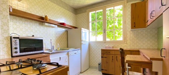 Casa de 5 dormitorios en Saint-Prest, France No. 61555 12